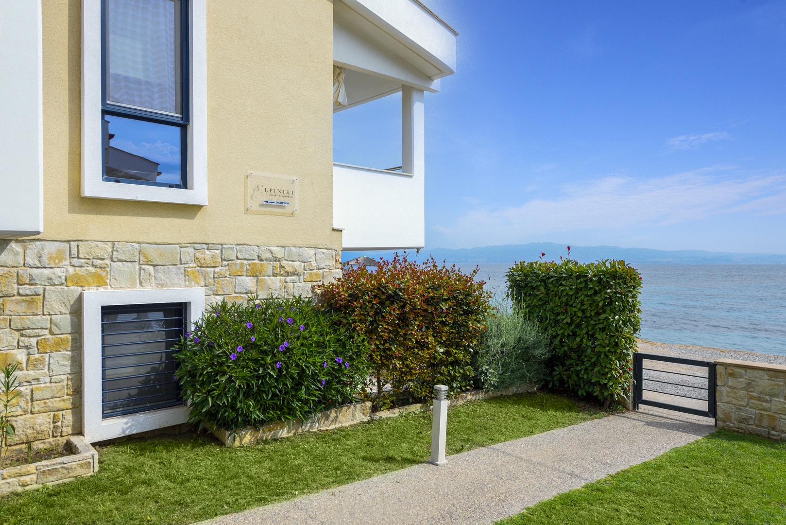 Studio with Sea View – 1st Floor